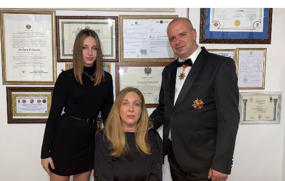 foto-famiglia-di-giovine.jpeg